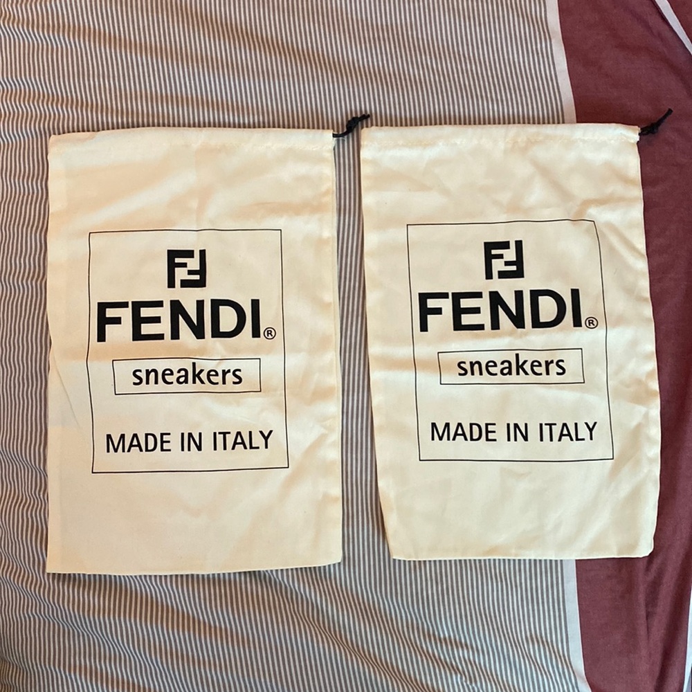 Fendi Sneakers Dust Bags (2)